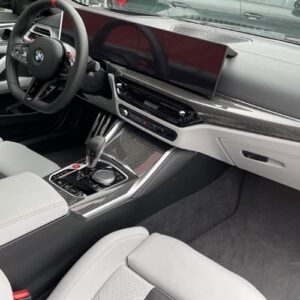 Innenraum BMW M4 Competition Cabrio bei München