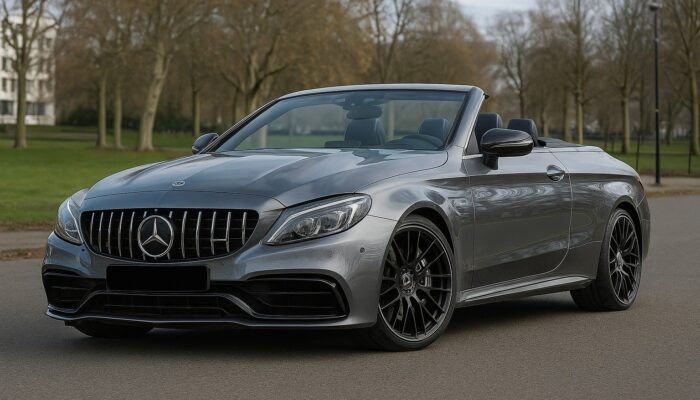 Mercedes-Benz C63S AMG Cabrio mieten in Berlin