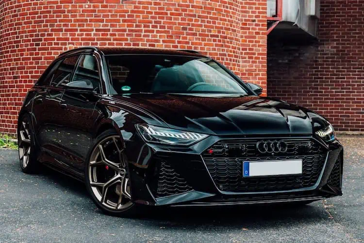 Audi RS6 Performance mieten in Dortmund