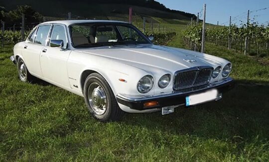 Jaguar XJ6 mieten in Stuttgart