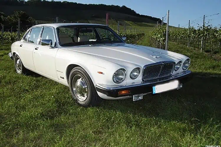 Jaguar XJ6 mieten in Stuttgart