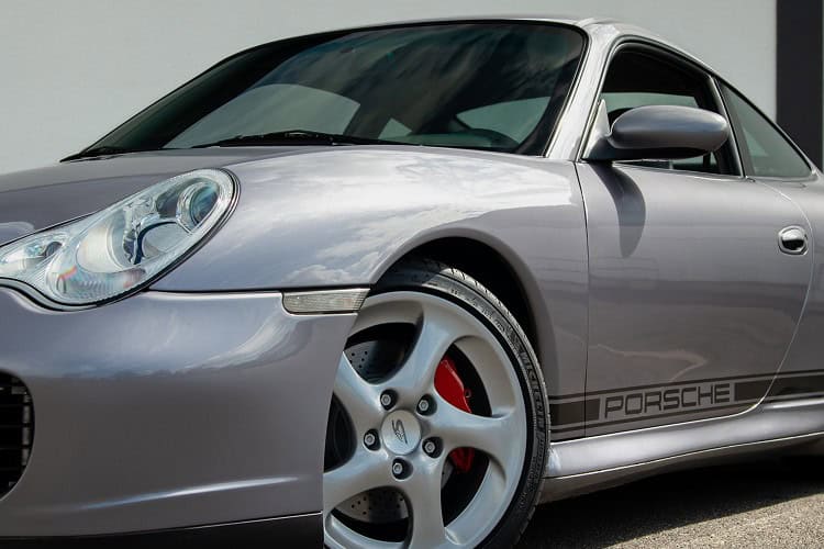 Deteils Porsche 911 Carrera 4S in Stuttgart