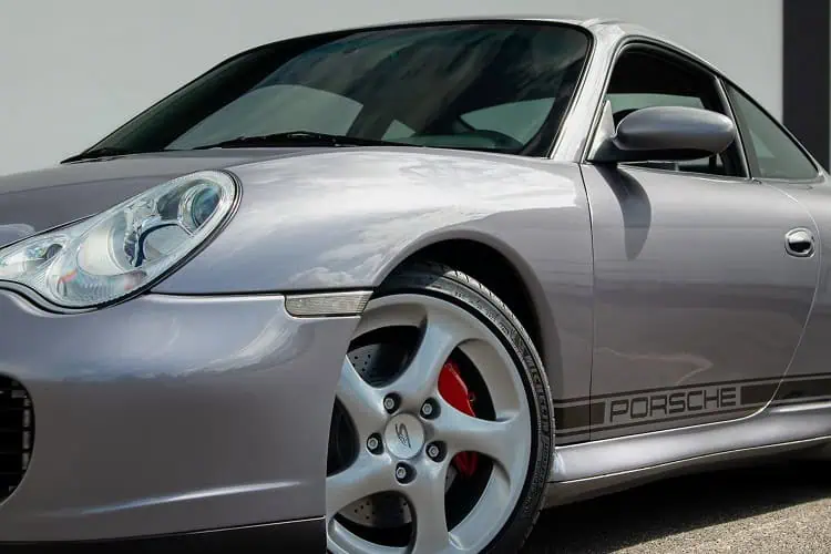 Deteils Porsche 911 Carrera 4S in Stuttgart