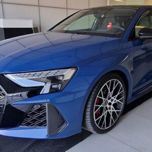 Audi RS3 Limousine mieten in München