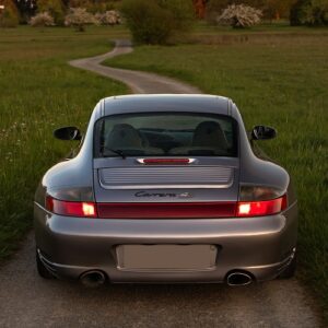 Heckansicht Porsche 911 Carrera 4S in Stuttgart