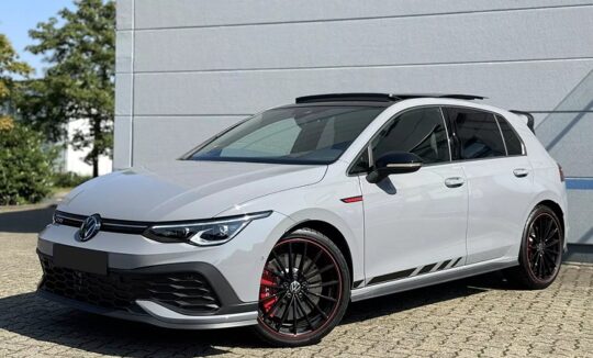 Golf 8 GTI Clubsport Akrapovic mieten bei Hannover