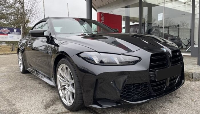 BMW M4 Competition Cabrio mieten bei München