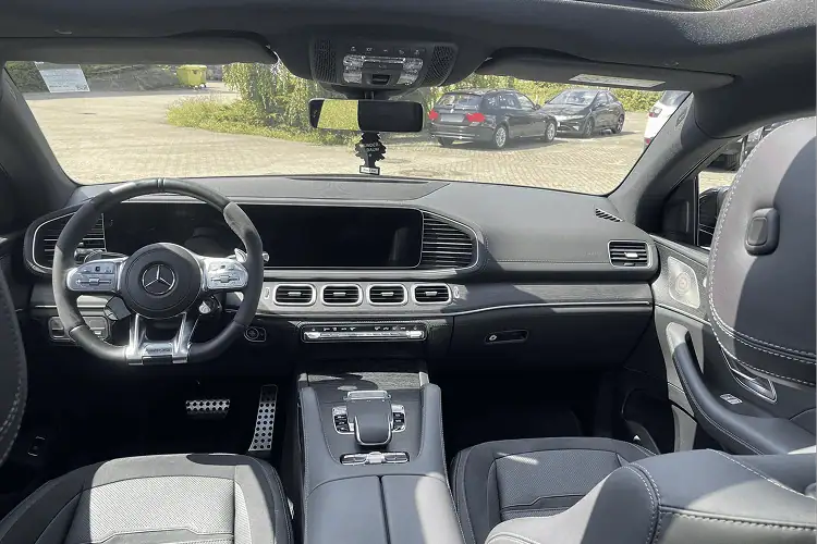 Interior Mercedes-Benz GLE 63s AMG in Berlin