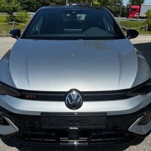 Frontansicht Golf GTI Clubsport bei München