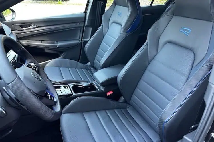Fahrersitz Golf R bei München