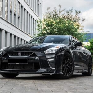 Nissan GT-R mieten in Bielefeld