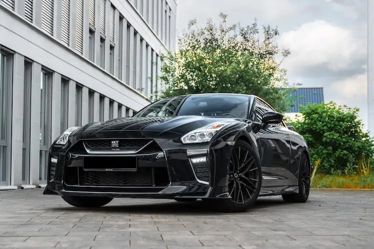 Nissan GT-R mieten in Bielefeld