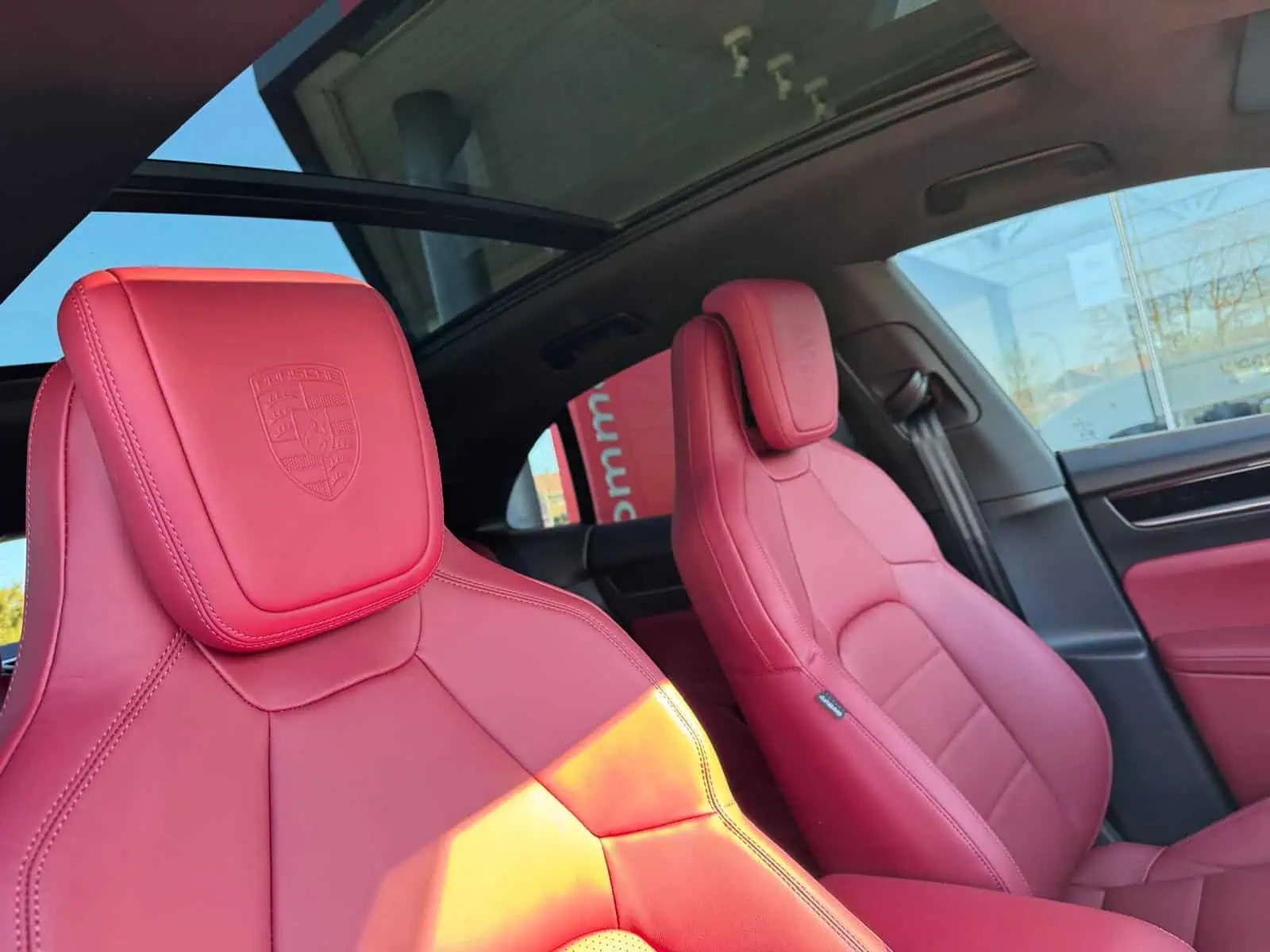 Sitze Porsche Macan 4 bei München