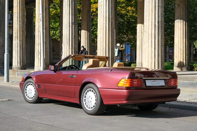 Heckansicht Mercedes SL 500 in Berlin