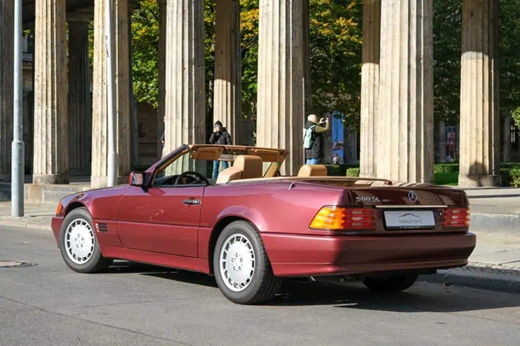 Heckansicht Mercedes SL 500 in Berlin