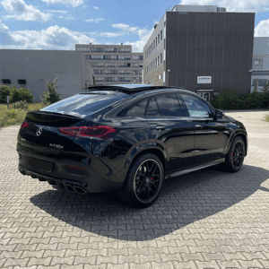 Heckansicht Mercedes-Benz GLE 63s AMG in Berlin
