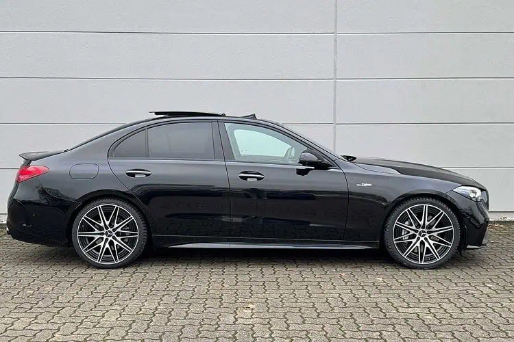Seitenansicht Mercedes C43 AMG 4MATIC bei Hannover