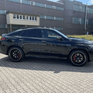 Seitenansicht Mercedes-Benz GLE 63s AMG in Berlin