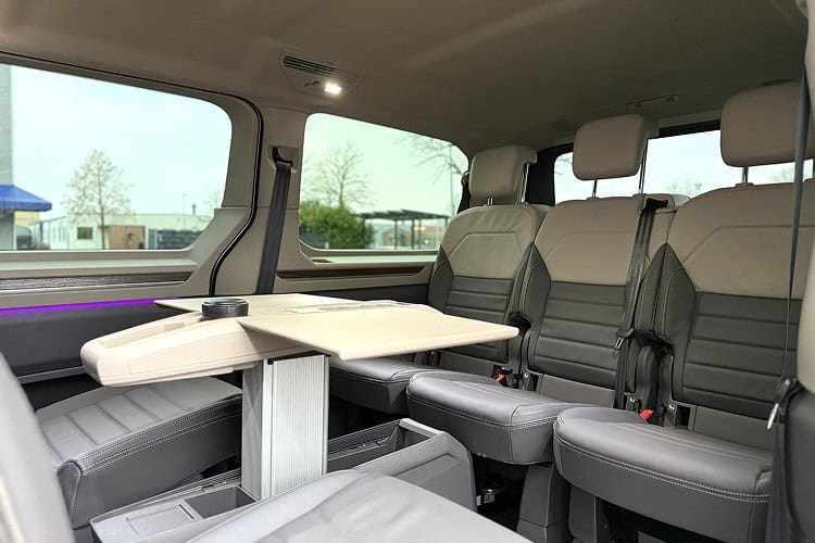 Innenraum VW T7 Multivan bei Hannover