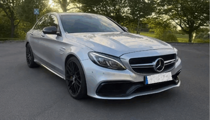 Mercedes-Benz C63S AMG mieten bei Karlruhe