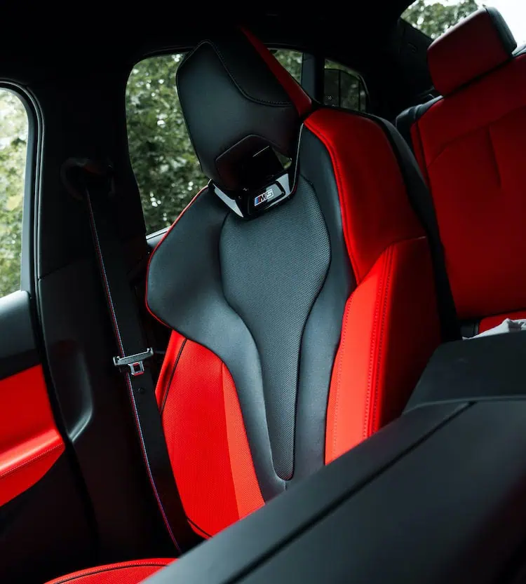 BMW M5 Wuppertal seat