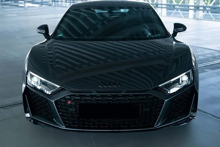 Frontansicht Audi R8 V10 RWD in Heilbronn