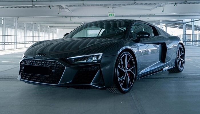 Audi R8 V10 RWD mieten in Heilbronn