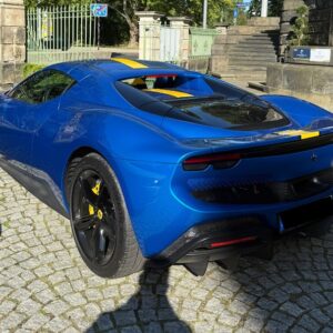 Ferrari GTS Seite hinten 32