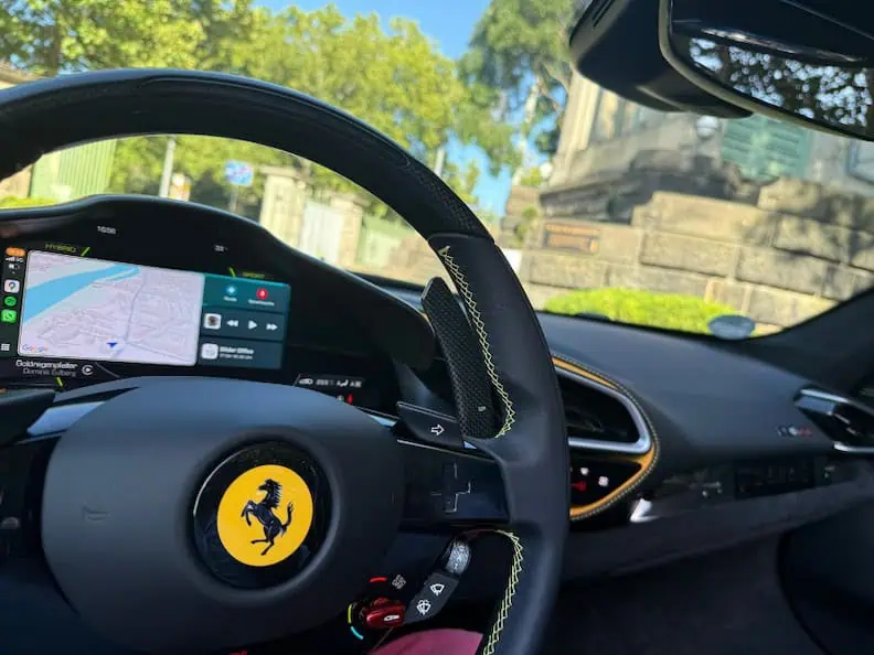 Ferrari 296 GTS Cockpit