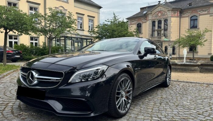 AMG Dresden Hero