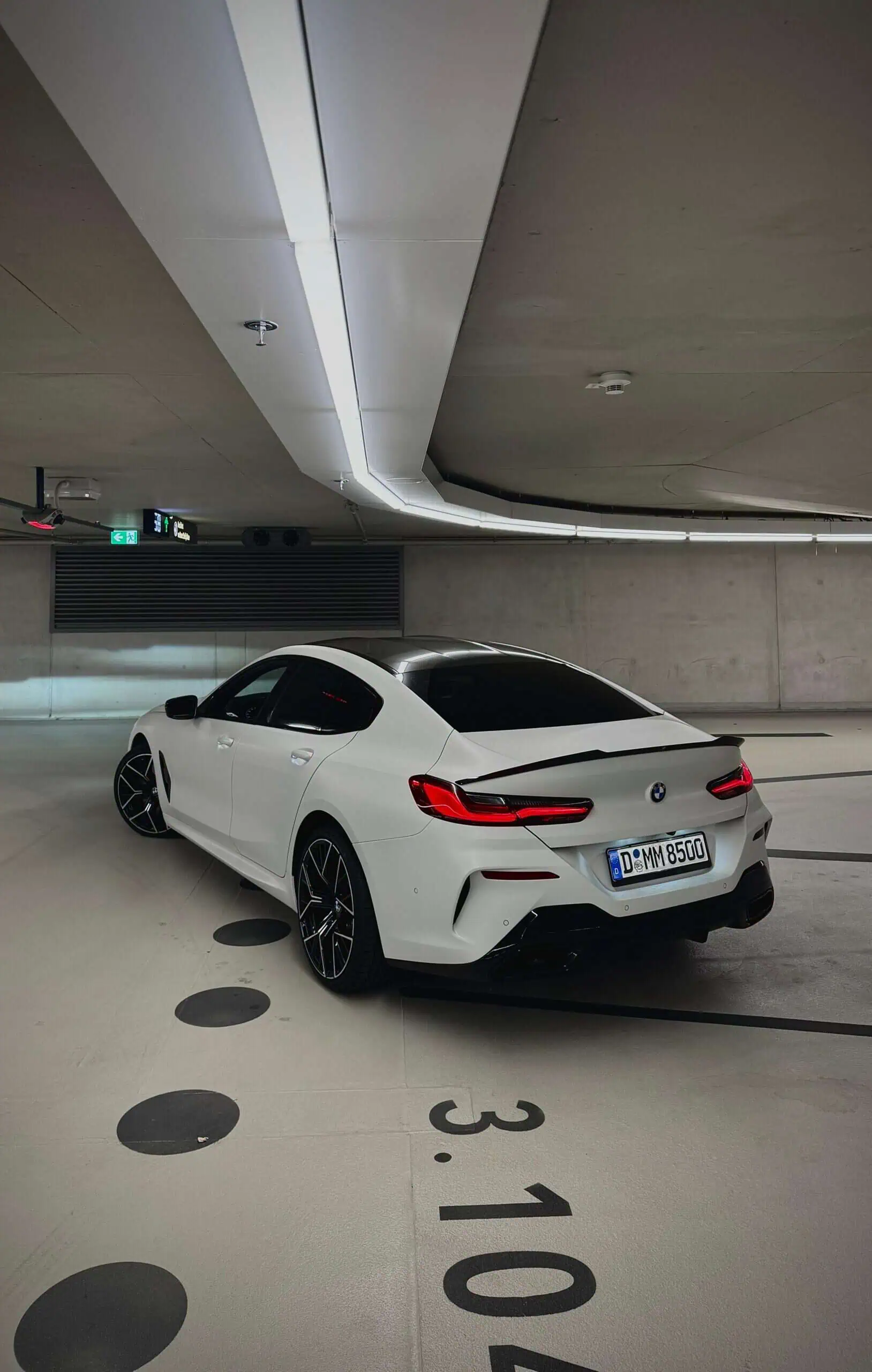 BMW M850i Heck 3