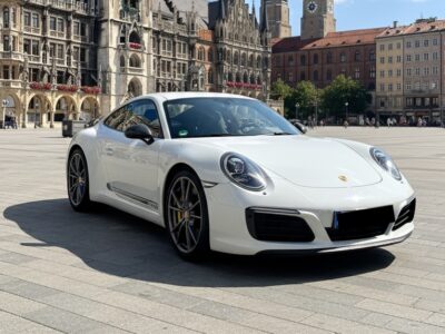 Porsche 991.2 Carrera T Hero