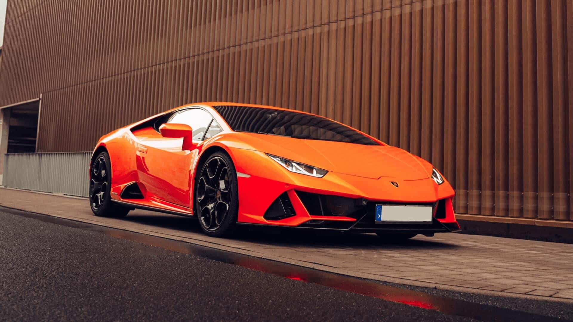 Lamborghini Huracán Evo mieten in Frankfurt am Main
