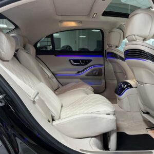 Mercedes Benz S580 L Innenraum hinten
