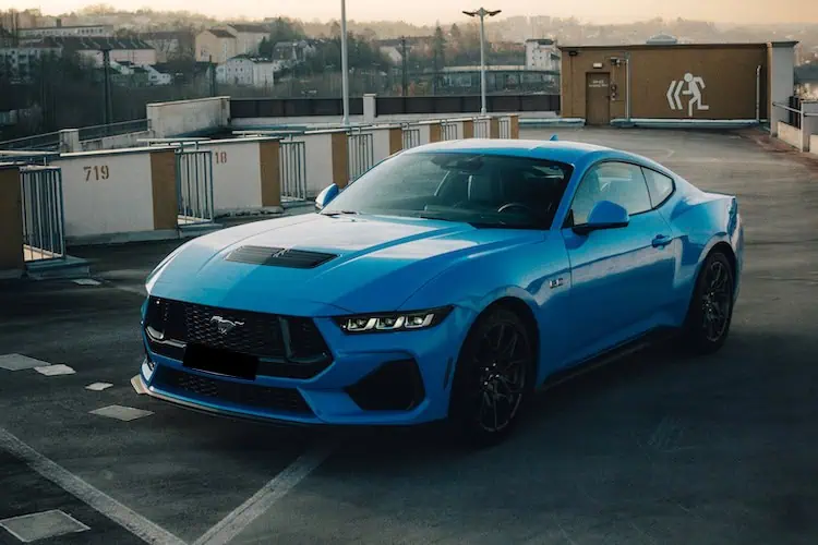 Ford Mustang GT mieten in Passau