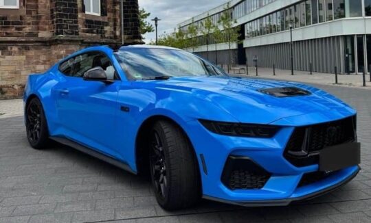 Ford Mustang GT Dark Horse mieten in Saarbrücken