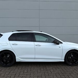 Golf 8 R seite