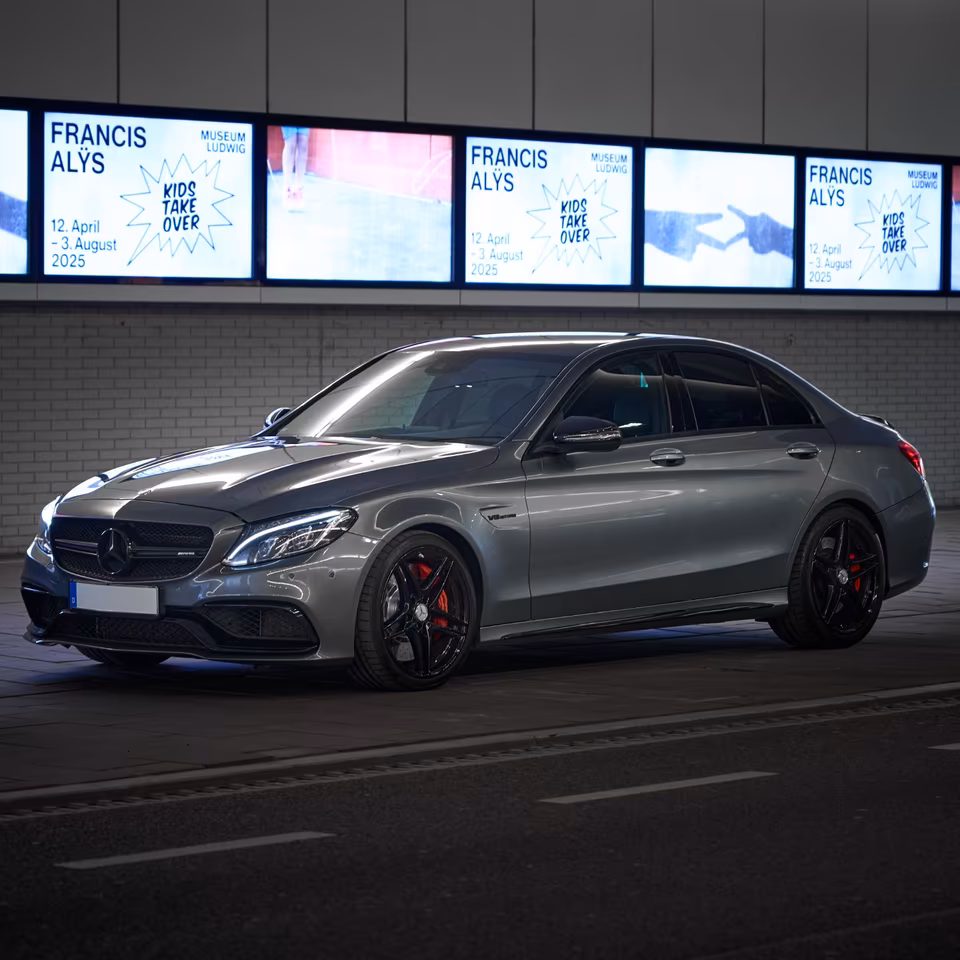 Mercedes C63s AMG seite