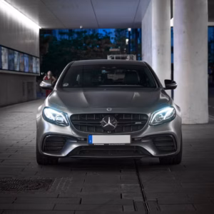 Mercedes E63 AMG vorne