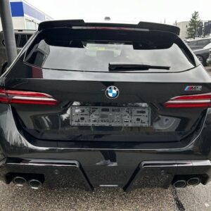 BMW M5 Touring mieten in München hinten