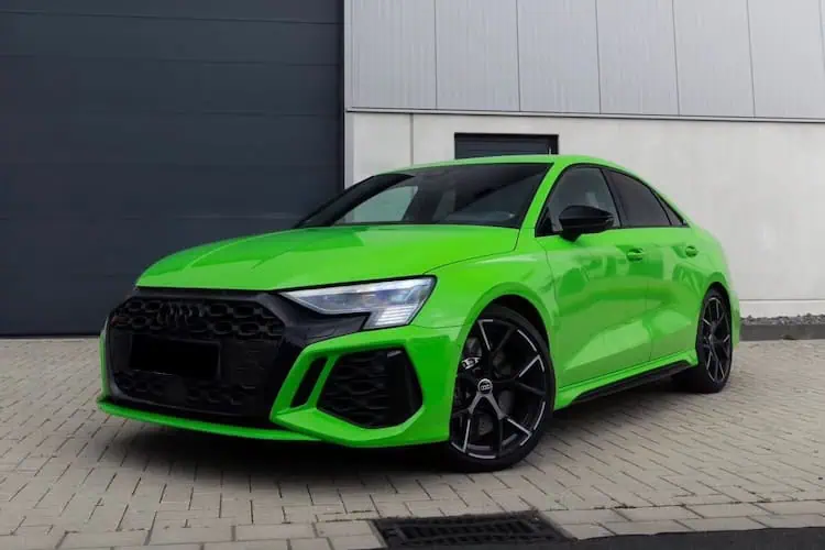 Audi RS3 Limousine mieten in Bonn