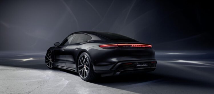 Porsche Taycan heck