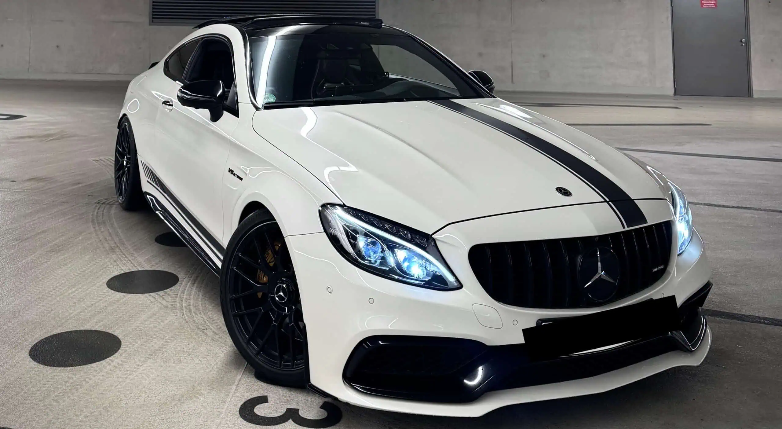 C63 AMGCoupé mercedes vorne