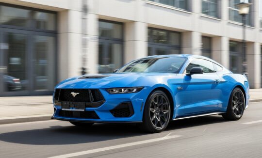 Ford Mustang GT mieten in Berlin hero