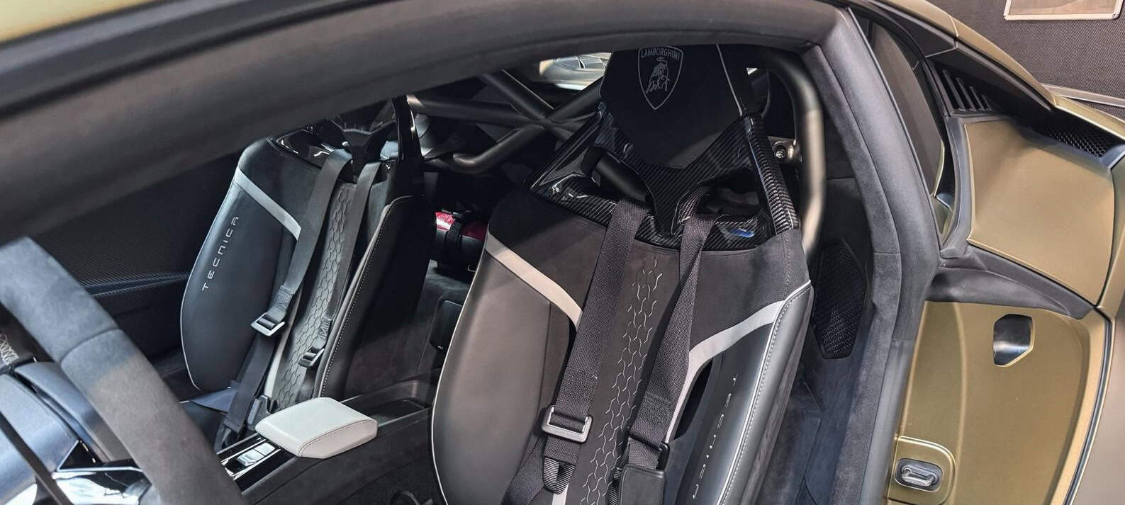 Lamborghini Huracan Tecnica Hamburg Inneraum