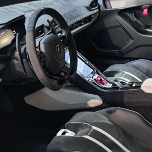 Lamborghini Huracan Tecnica Hamburg Inneraum