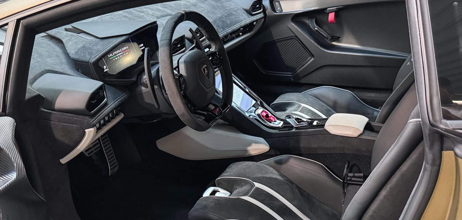 Lamborghini Huracan Tecnica Hamburg Inneraum