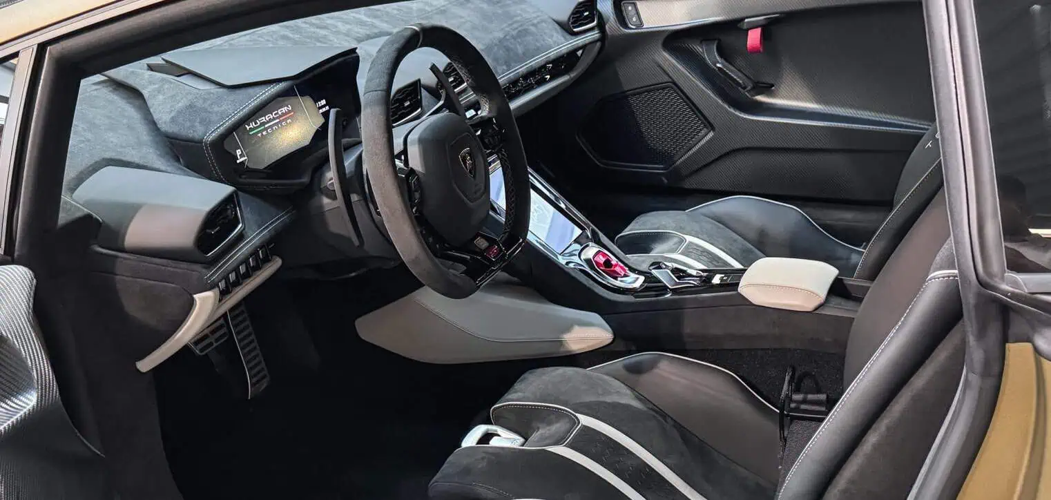 Lamborghini Huracan Tecnica Hamburg Inneraum
