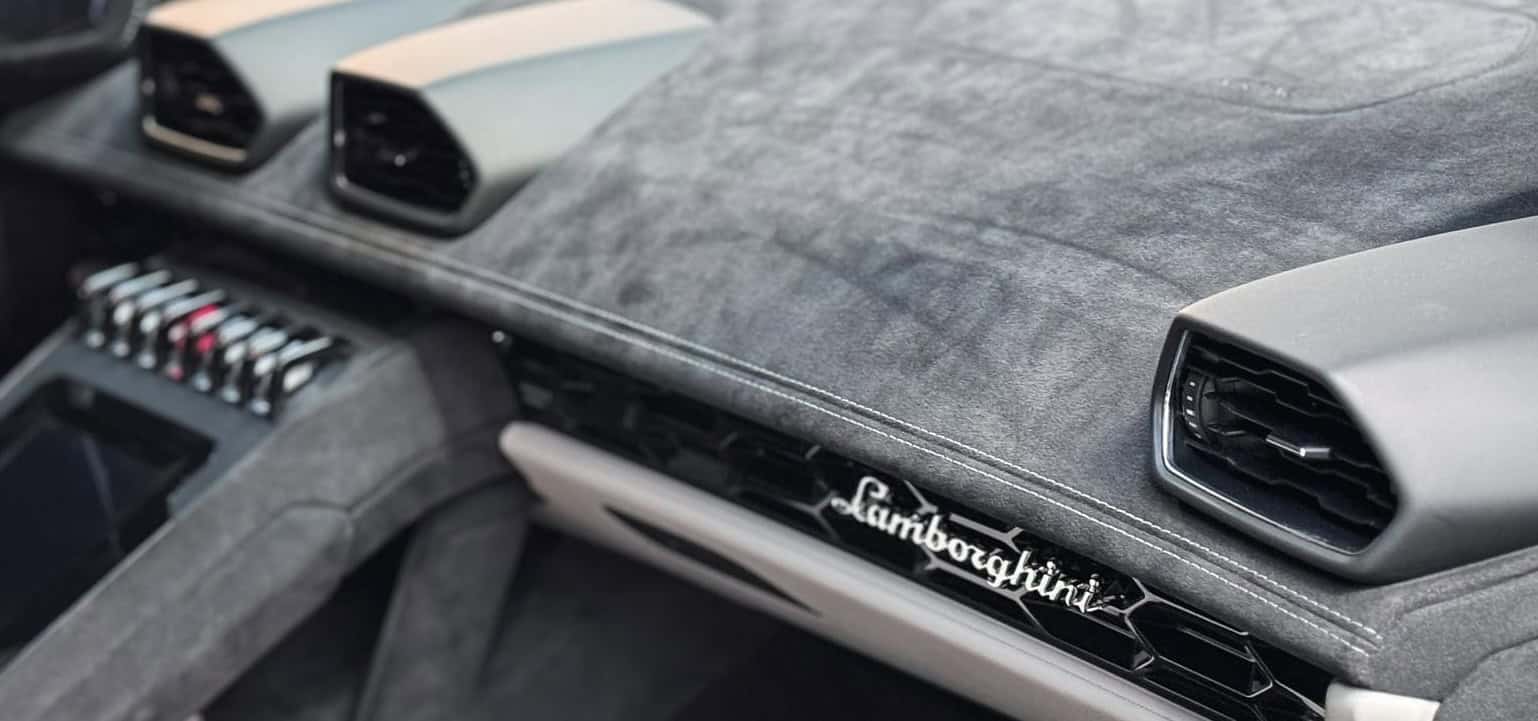 Lamborghini Huracan Tecnica Hamburg Inneraum