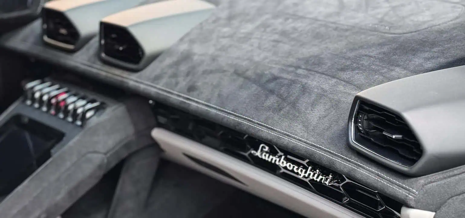 Lamborghini Huracan Tecnica Hamburg Inneraum